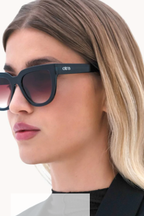 Mara solbriller - navy/brn fade - Tilbehør - Helt Dilla AS