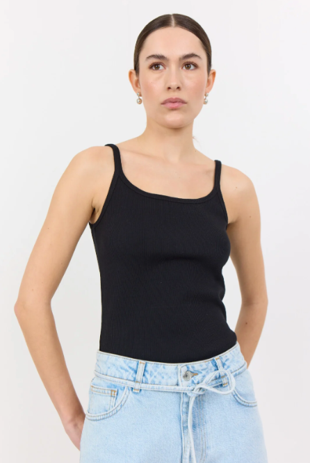 Numbia 14 singlet - Svart - Singlet, Topper & T-skjorter - Helt Dilla AS