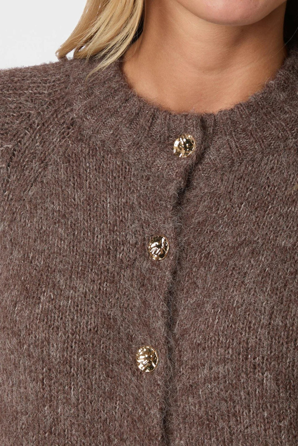 Benuta Fluffy Knit Cardigan - Light Brown - Cardigans - Helt Dilla AS