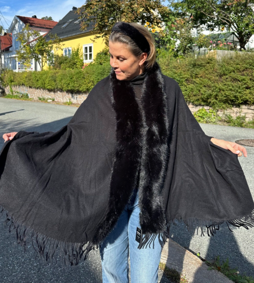 Skjerf ull/cashmere med fuskepels - svart