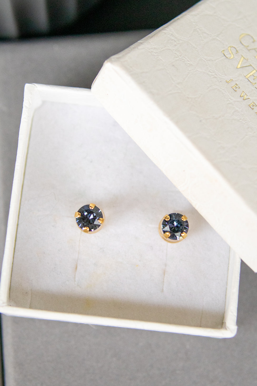 Mini stud earrings - denim blue