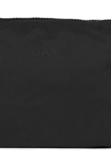 Day GW Re-Armor toalettveske - black - Tilbehør - Helt Dilla AS