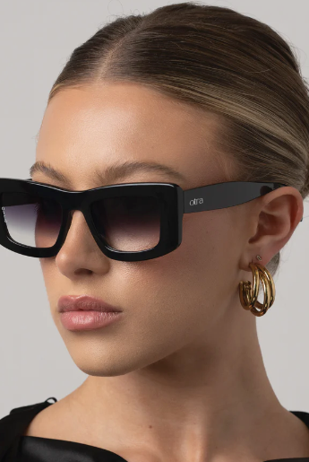 Marsha - Black/Smoke fade - Tilbehør - Helt Dilla AS