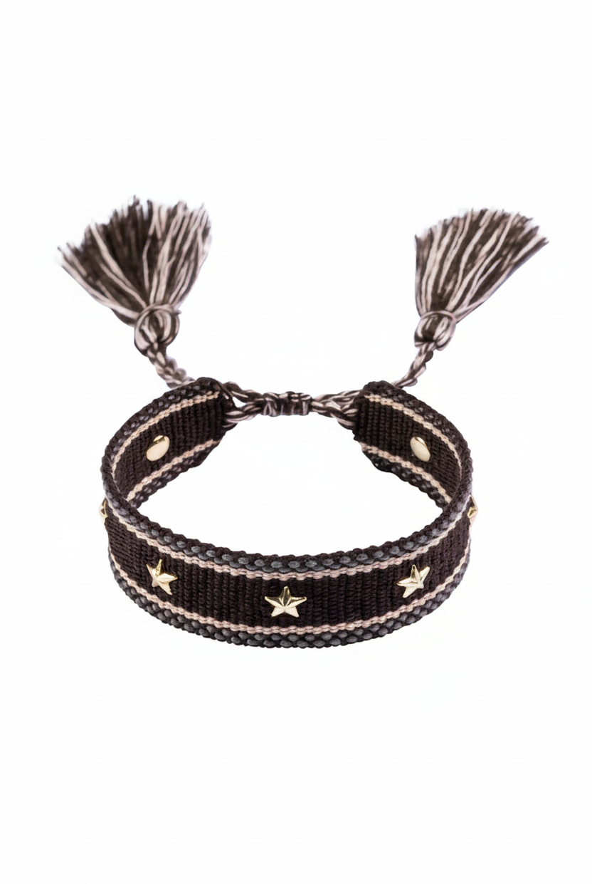 Woven Friendship Bracelet W/Star Studs - Chocolate Brown W/ Gold - Tilbehør - Helt Dilla AS