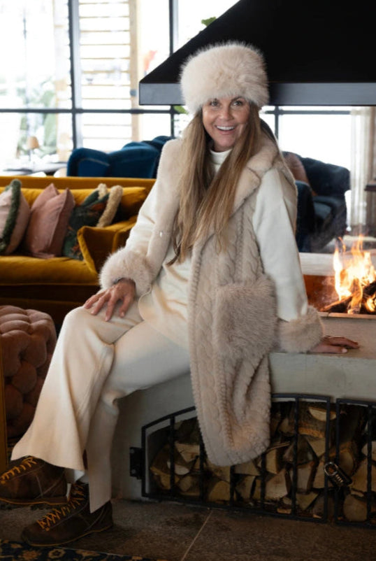 Aspen Vest - beige - Vest - Helt Dilla AS