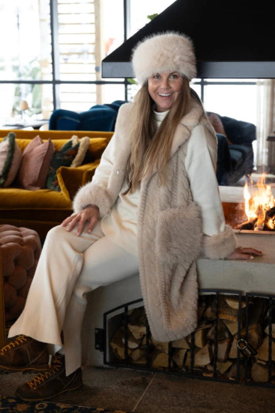 Aspen Vest - beige - Vest - Helt Dilla AS