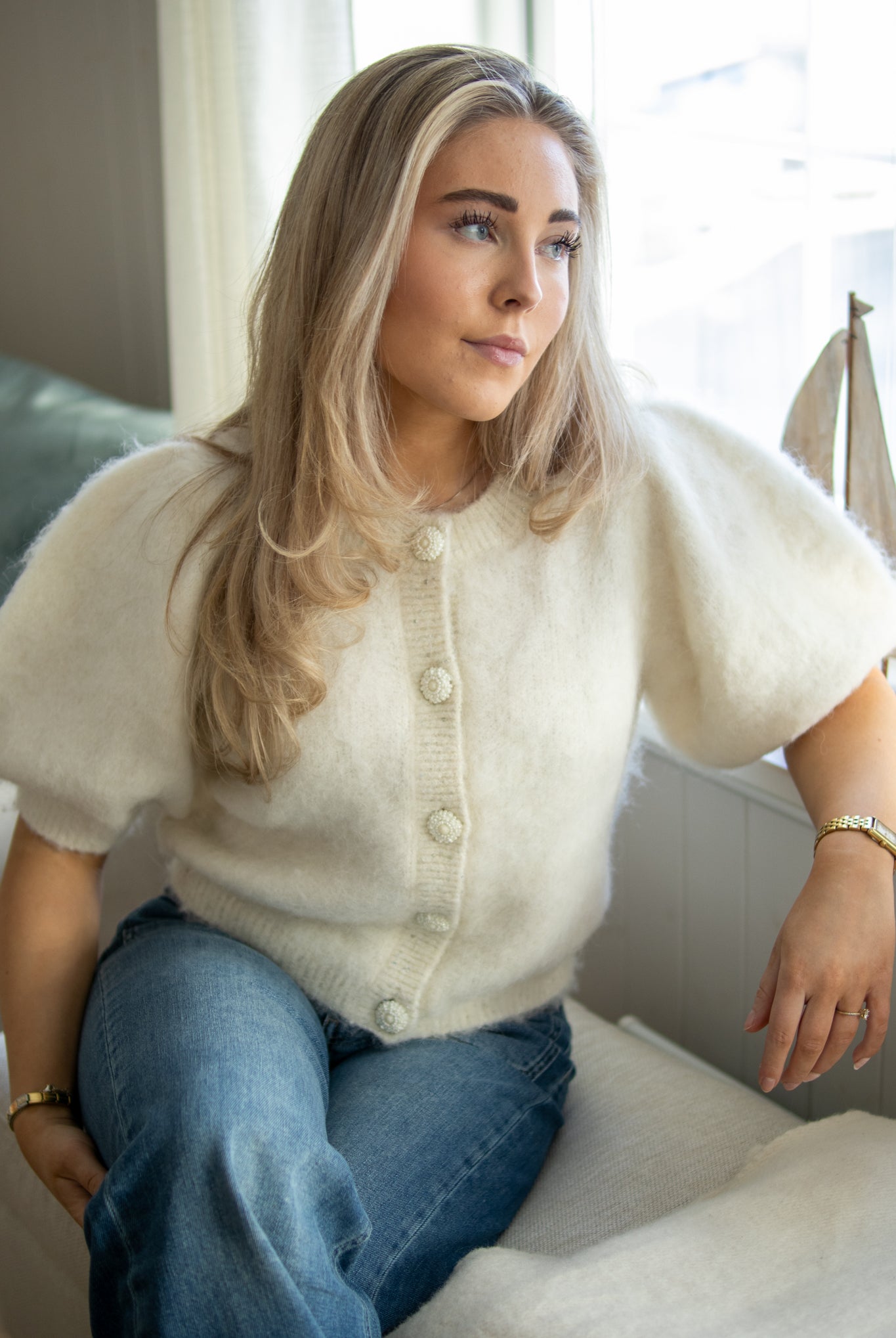 Hairy Knit Puffed Jacket - Off-White - Cardigans - Helt Dilla AS