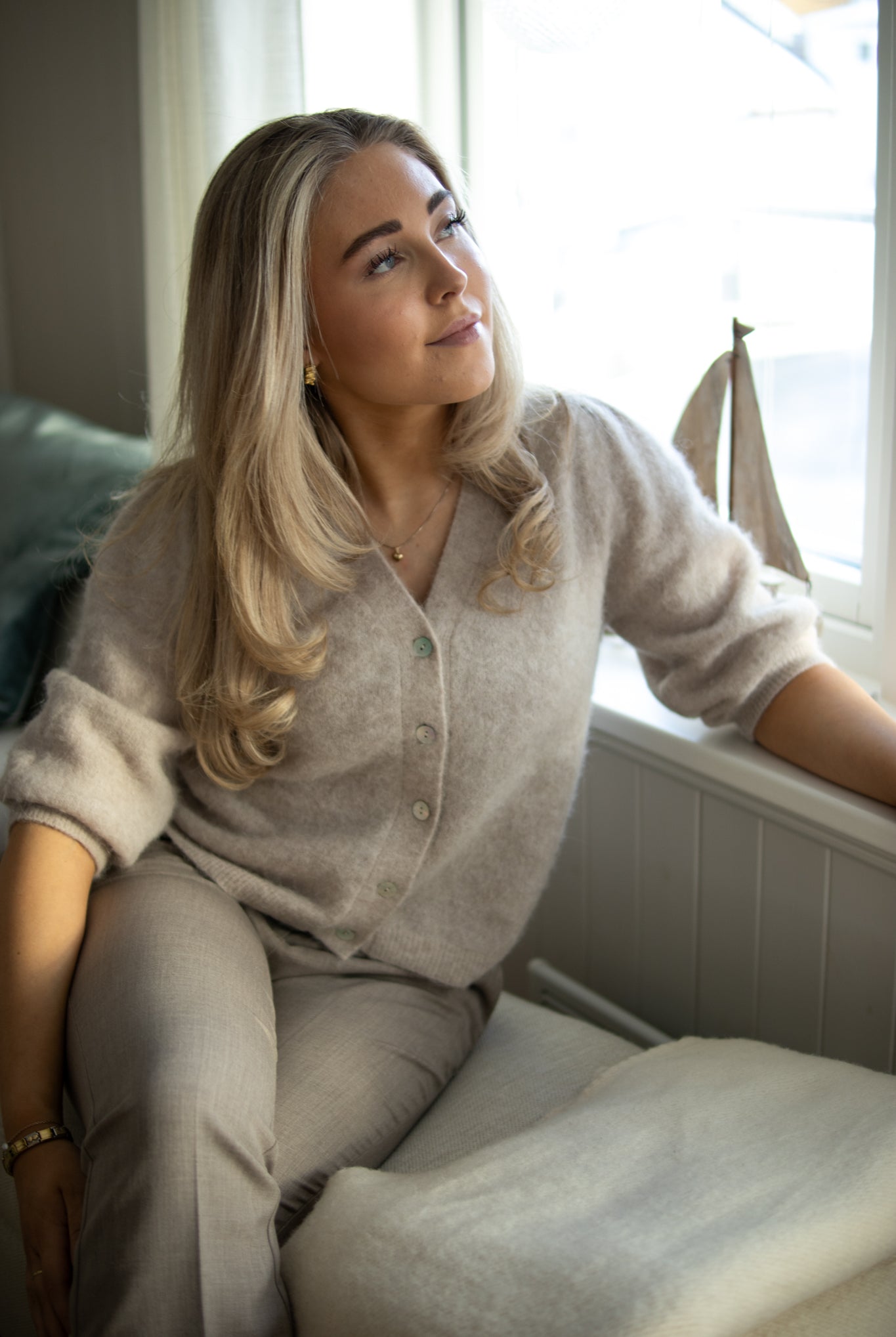 Suri Brushed SS Cardigan - Chateau Grey - Cardigans - Helt Dilla AS