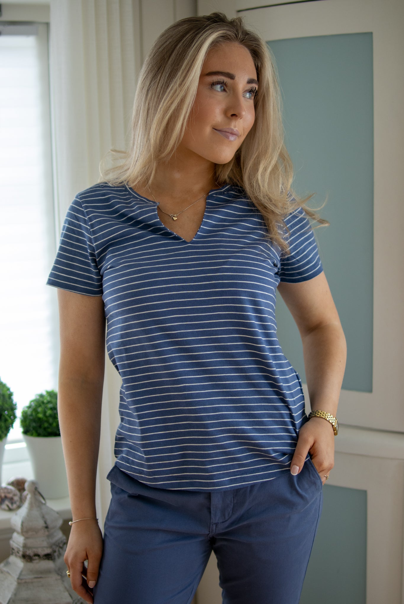 Gesinas T-skjorte - blue stripe - T-skjorter - Helt Dilla AS