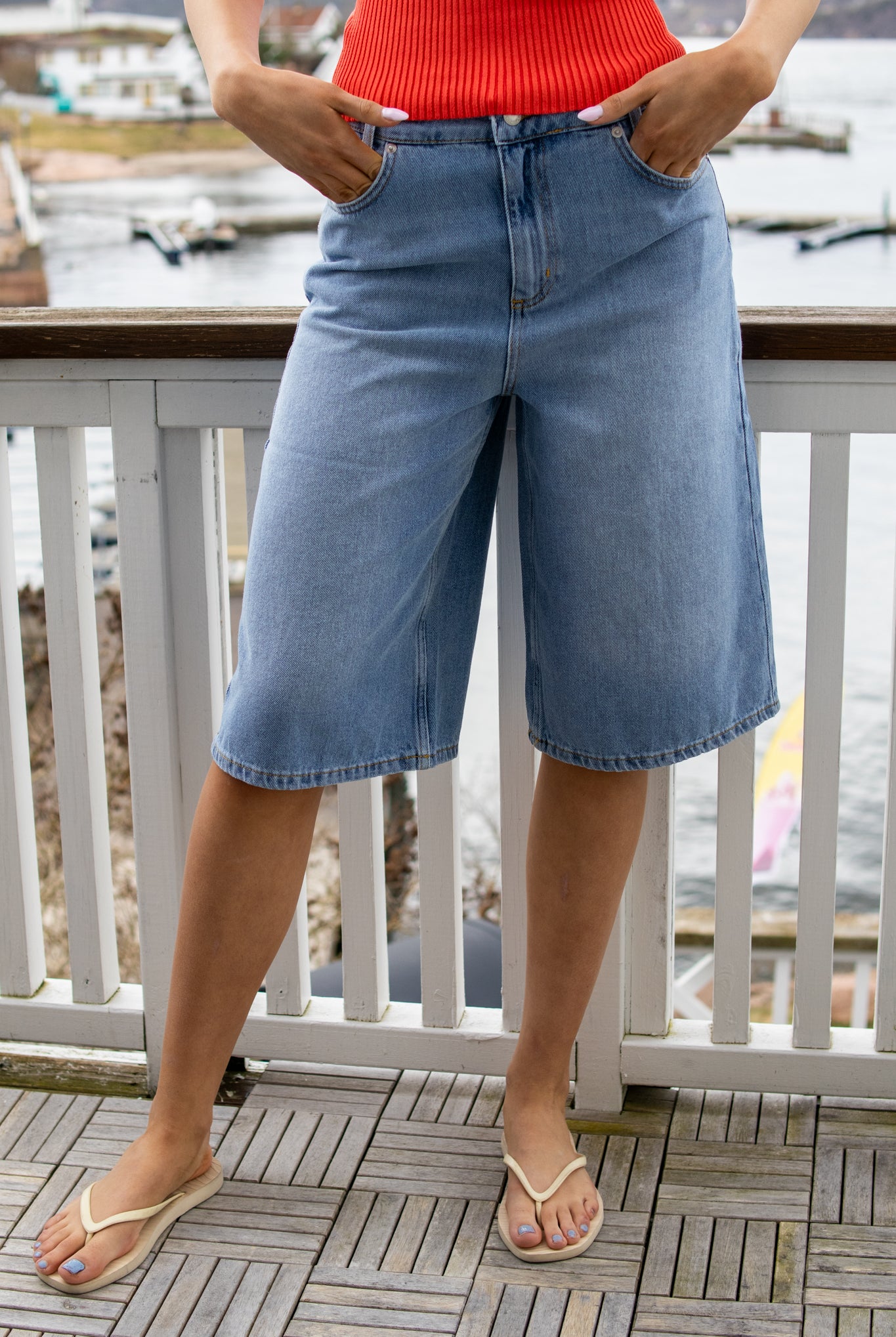 CM Anora Bermuda Shorts - Light Blue Denim - Shorts - Helt Dilla AS