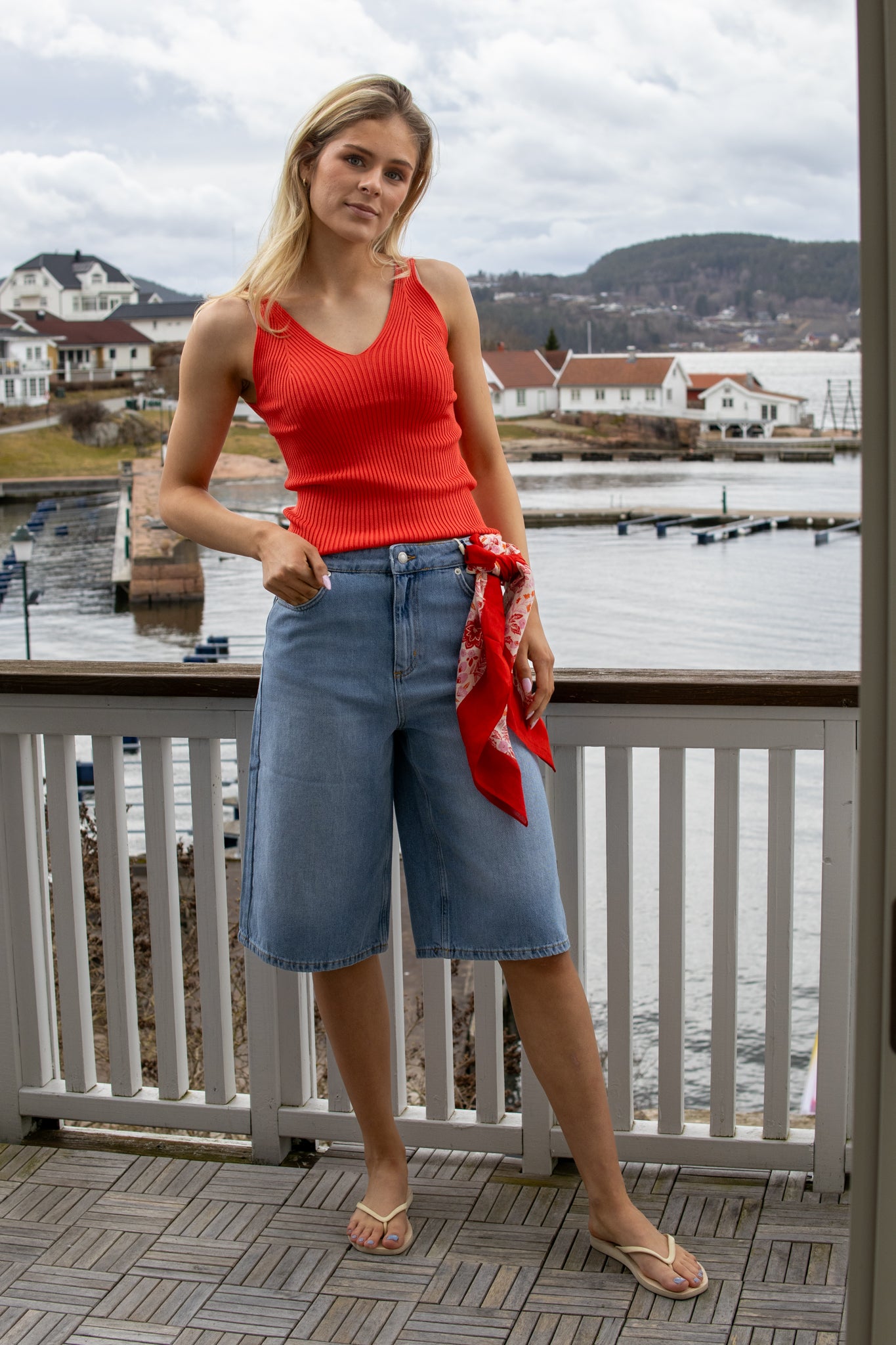 NuCerys Cropped Top - Cayenne - T-skjorter - Helt Dilla AS