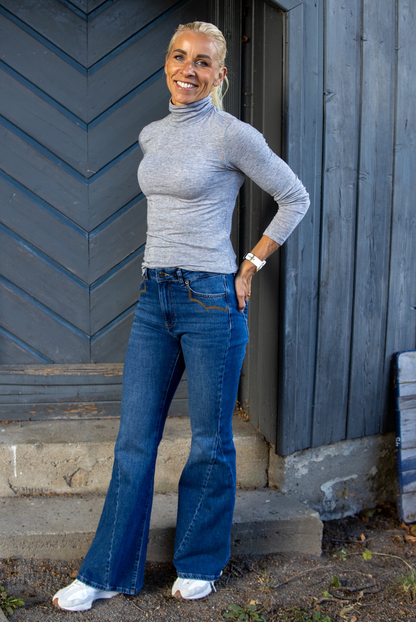 Flared Western jeans - Denim - Jeans - Helt Dilla AS