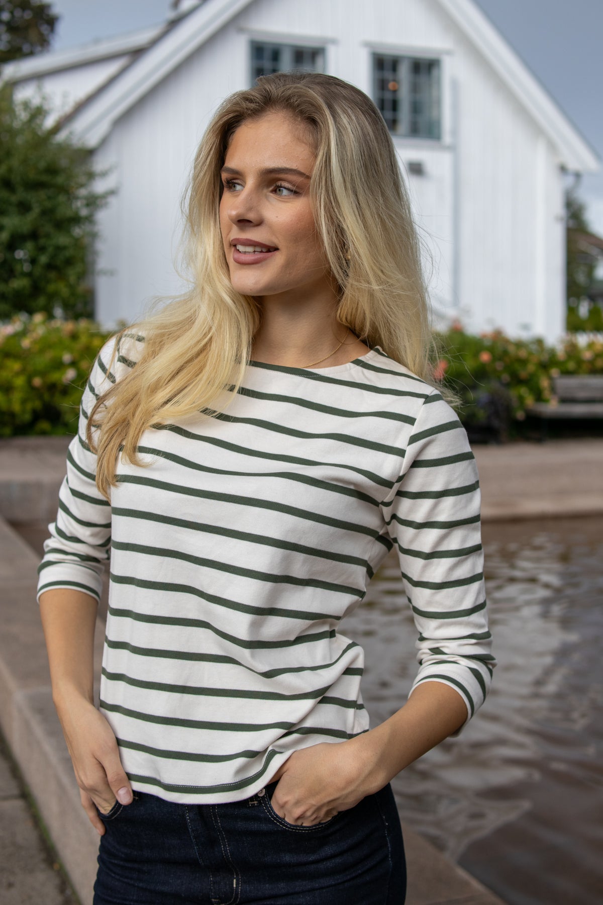 Nela T-Shirt - Bettle Stripe - Genser - Helt Dilla AS