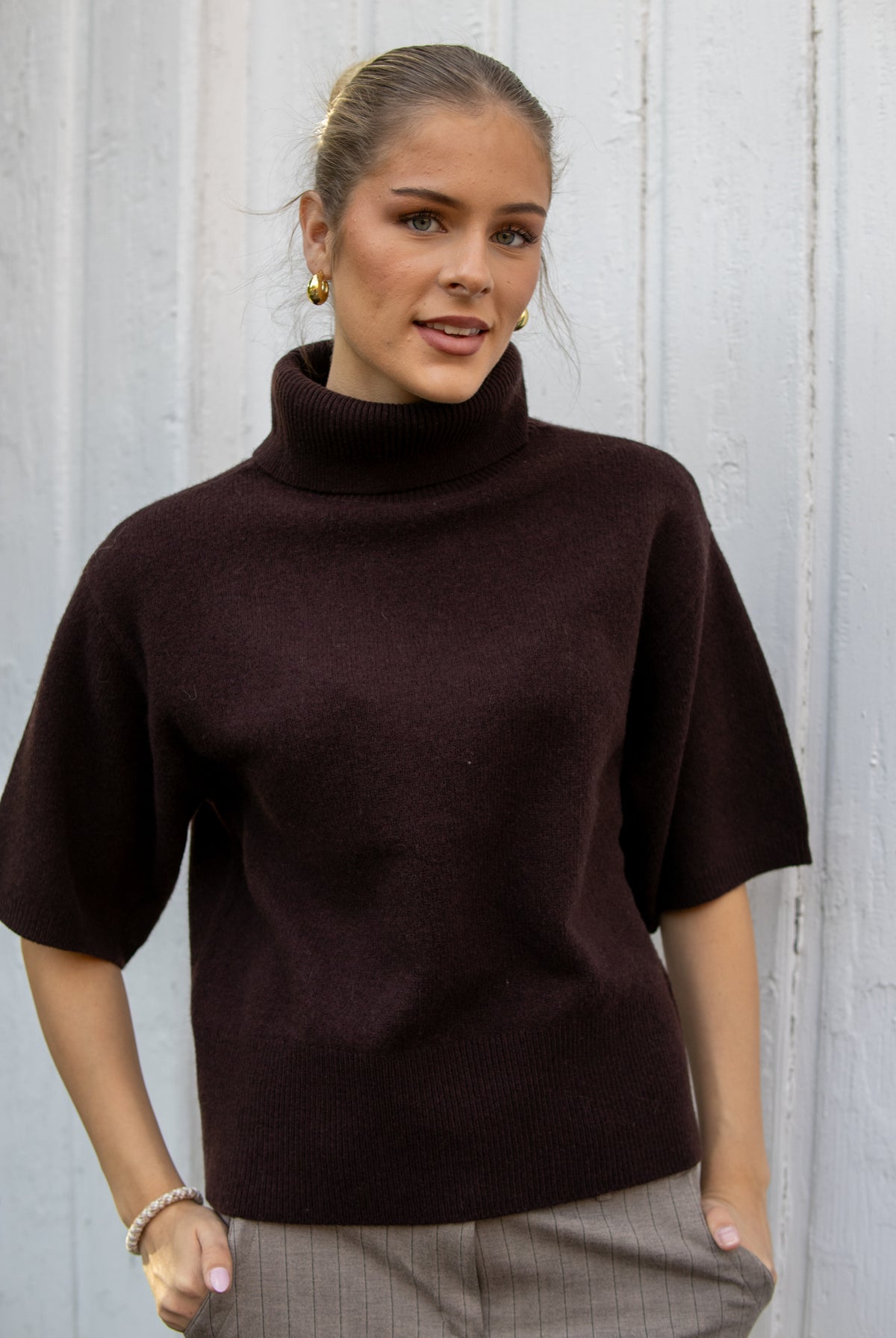 Emila 2/4 Wool Knit Pullover - Coffee Bean - Topp - Helt Dilla AS