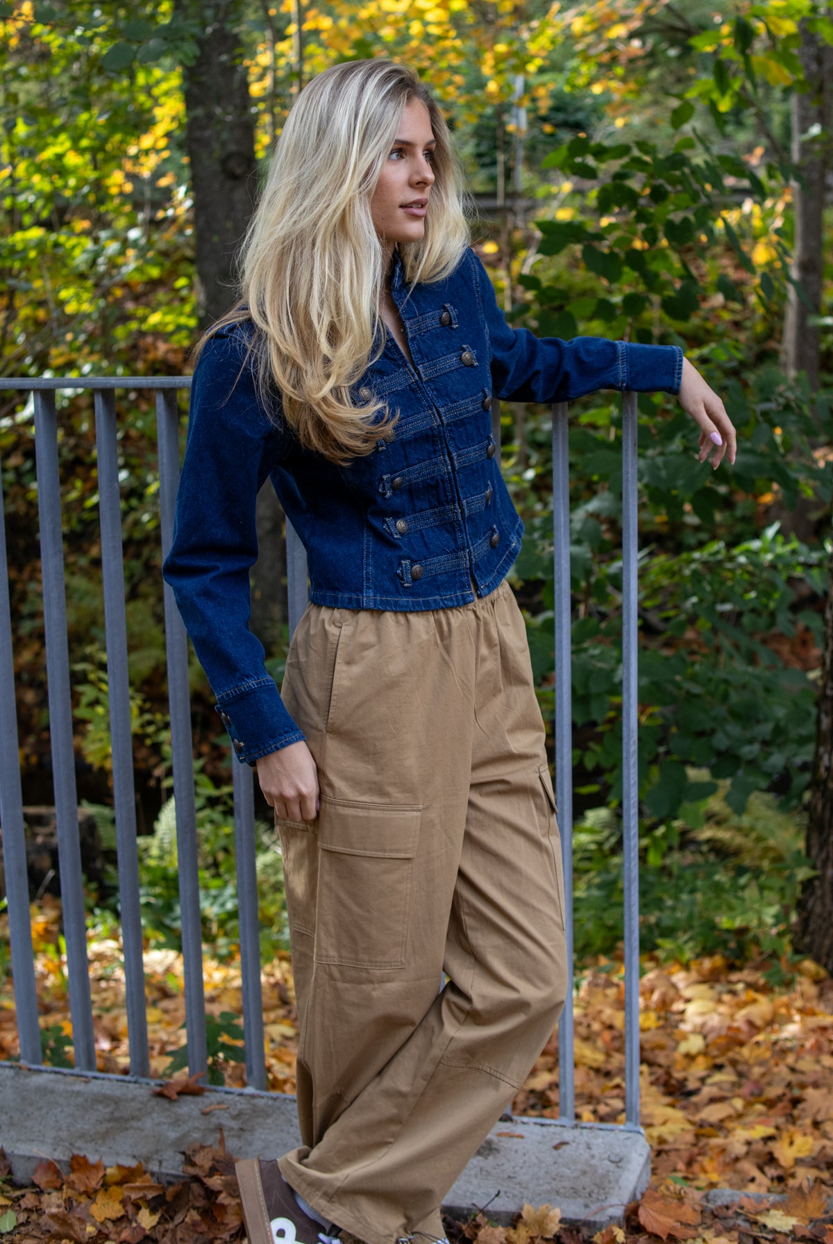 NuBillie Fitted Denim Jacket - Dark Blue Denim - Jakke - Helt Dilla AS