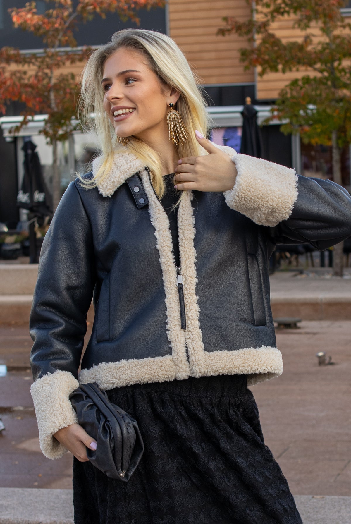 NuOlia Jacket - Caviar - Yttertøy - Helt Dilla AS