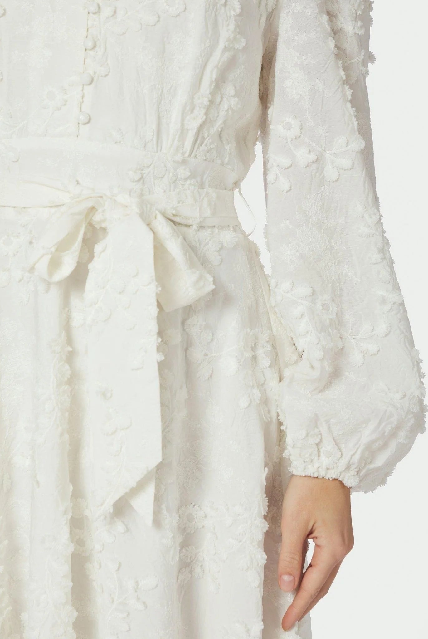 Monnie Embrodiery Dress - White - Kjoler - Helt Dilla AS