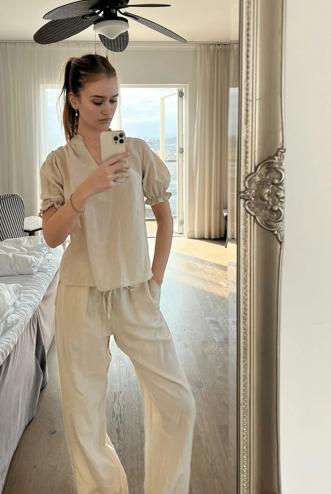 Odesa Linen Blouse - Sand - Bluser - Helt Dilla AS