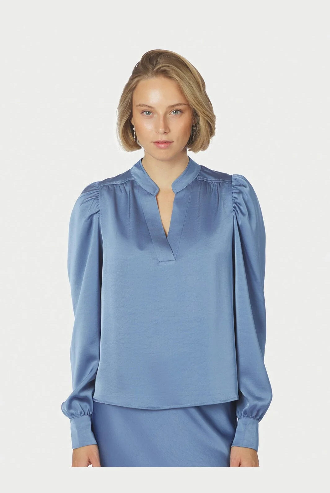 Rosslyn Heavy Sateen Blouse - Smoke Blue - Bluser - Helt Dilla AS