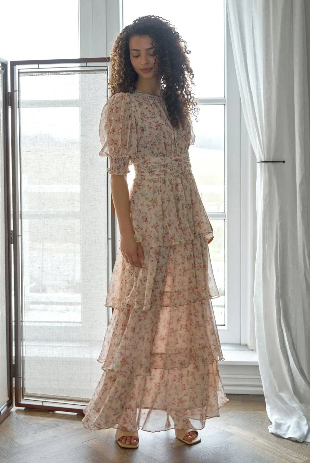 Sable Meadow Printed Dress - Creme - Kjoler - Helt Dilla AS