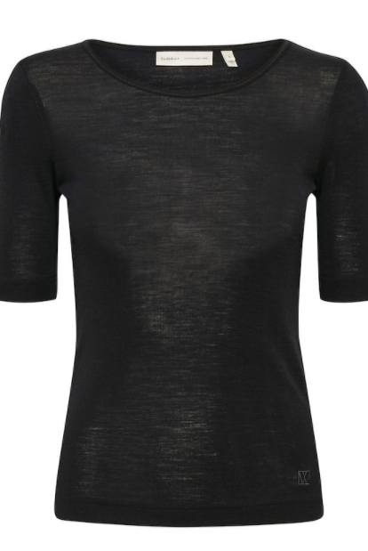 FangIW t-shirt - svart - Helt Dilla AS