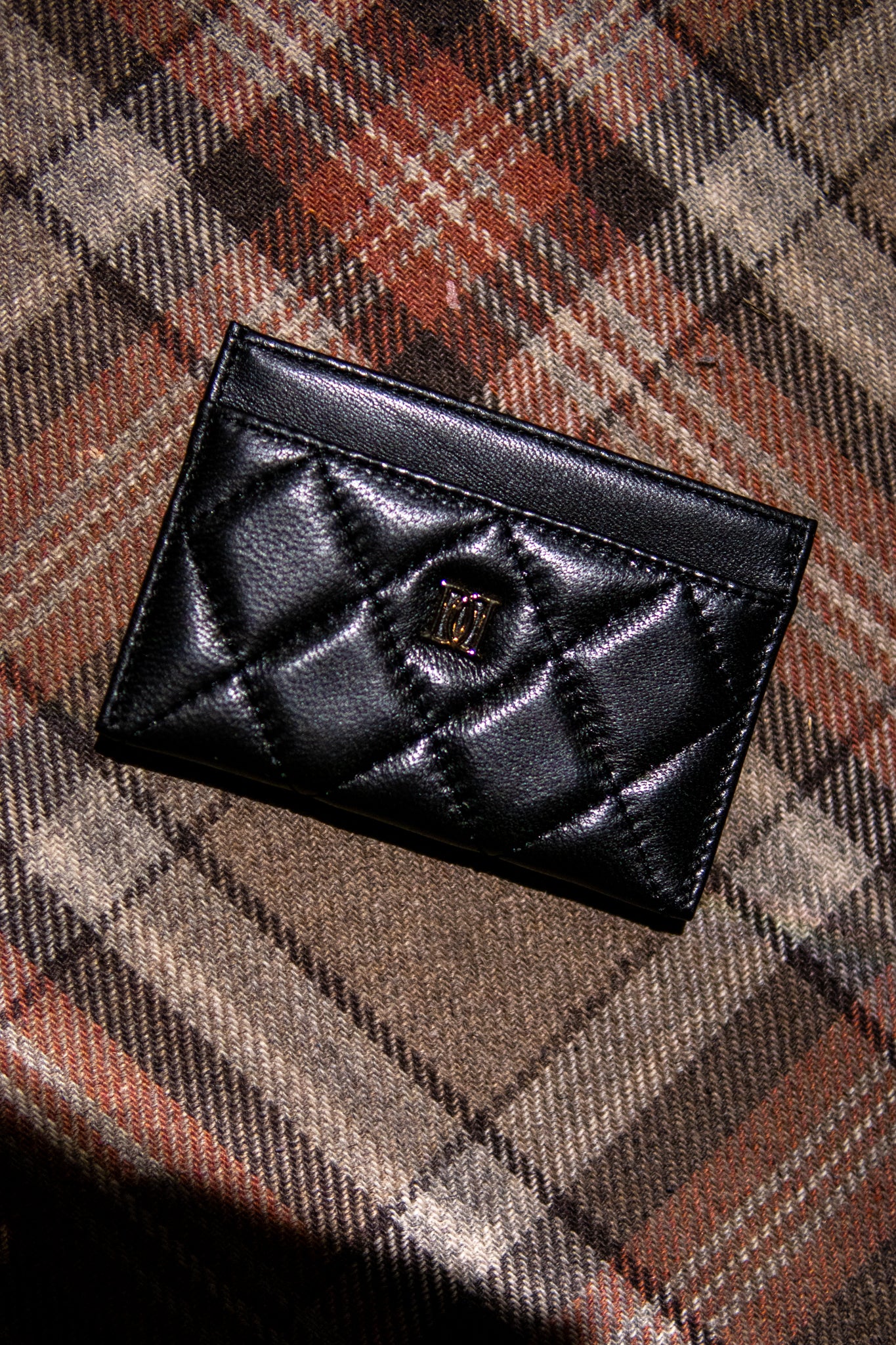 Leather Quilted Card Holder - black - Tilbehør - Helt Dilla AS