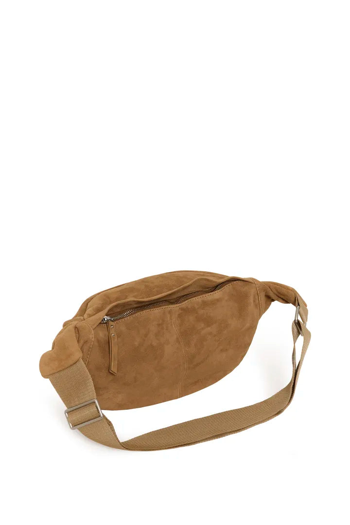 Rasida Suede Bumbag - Tobacco Brown - Tilbehør - Helt Dilla AS
