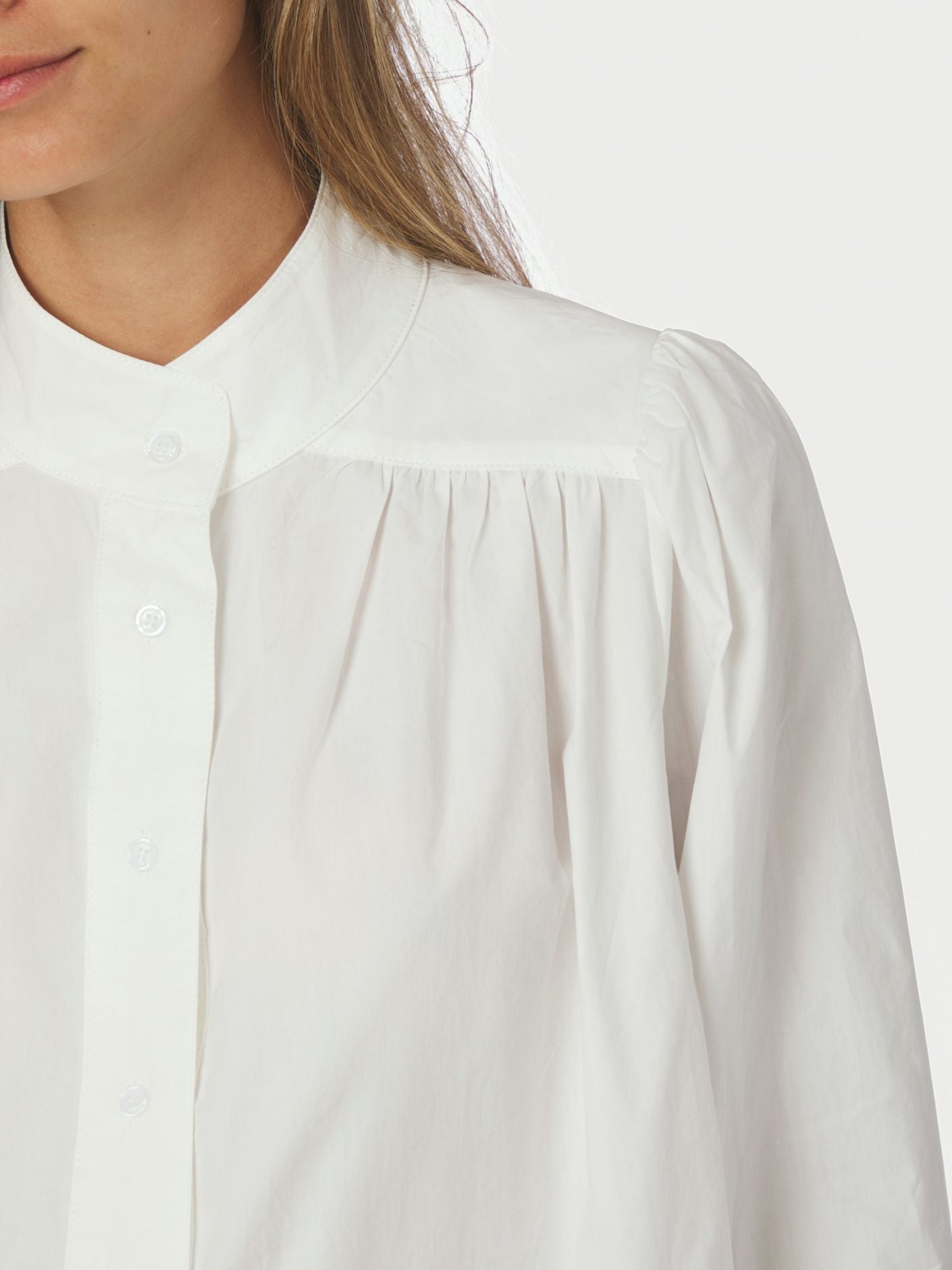 Melya Poplin Shirt - White - Bluser - Helt Dilla AS