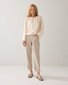 PLEATED TOP WITH SHEEN - Ivory - Bluser - Helt Dilla AS