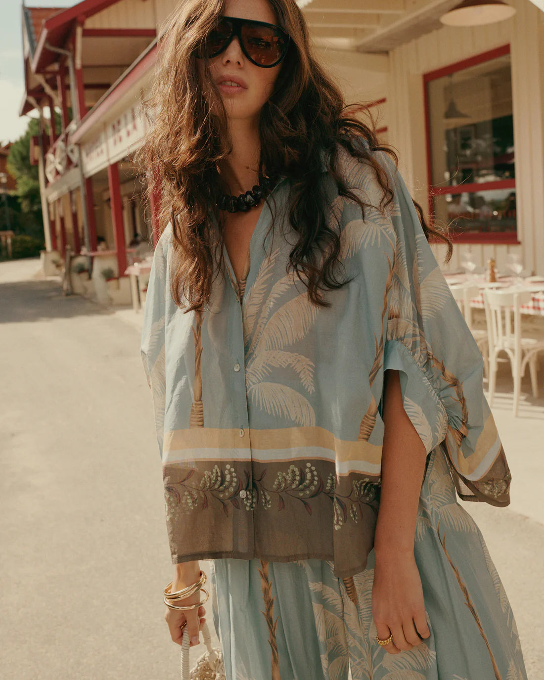 Tansparent Blouse With Beach Print - Glacier Blue - Bluser - Helt Dilla AS