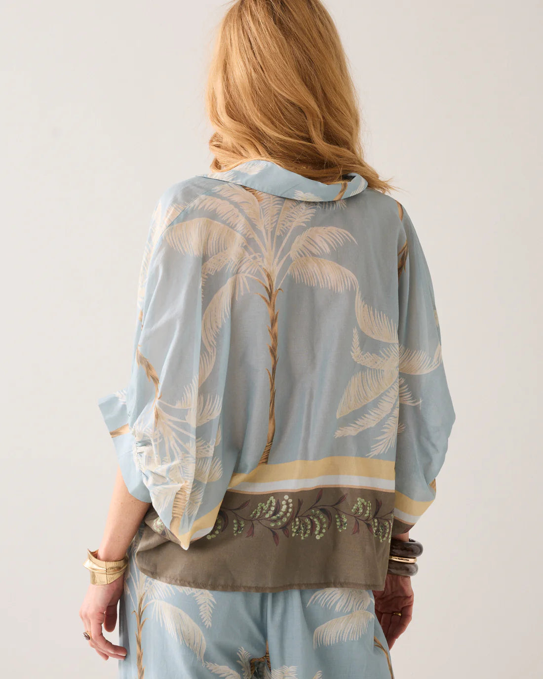 Tansparent Blouse With Beach Print - Glacier Blue - Bluser - Helt Dilla AS
