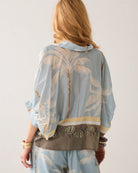 Tansparent Blouse With Beach Print - Glacier Blue - Bluser - Helt Dilla AS