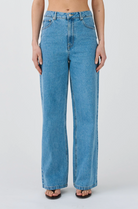 Brooke Jeans  - Wash Mid Blue - Jeans - Helt Dilla AS
