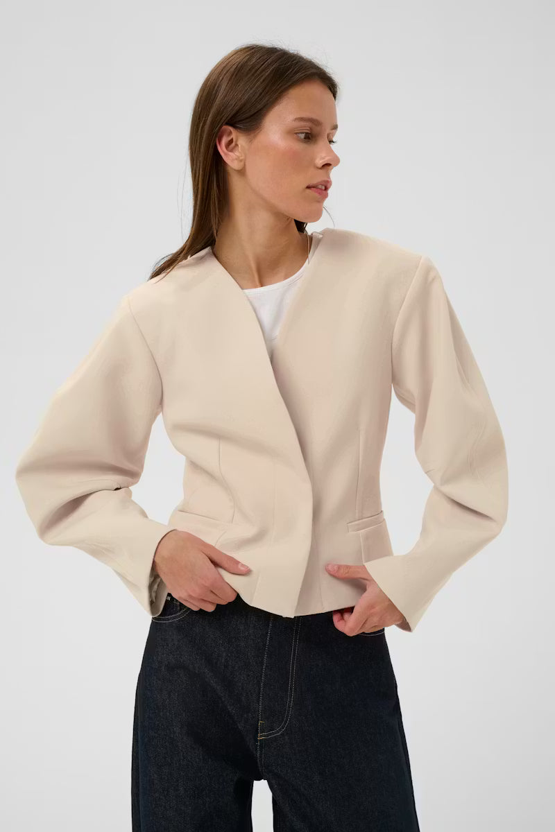 Chayce Blazer - Beige - Blazer - Helt Dilla AS