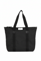 Gweneth RE-S bag M - Black - Tilbehør - Helt Dilla AS