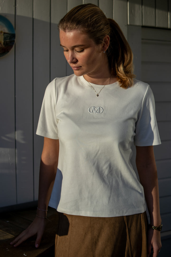 Muse Tee - Hvit - Singlet, Topper & T-skjorter - Helt Dilla AS