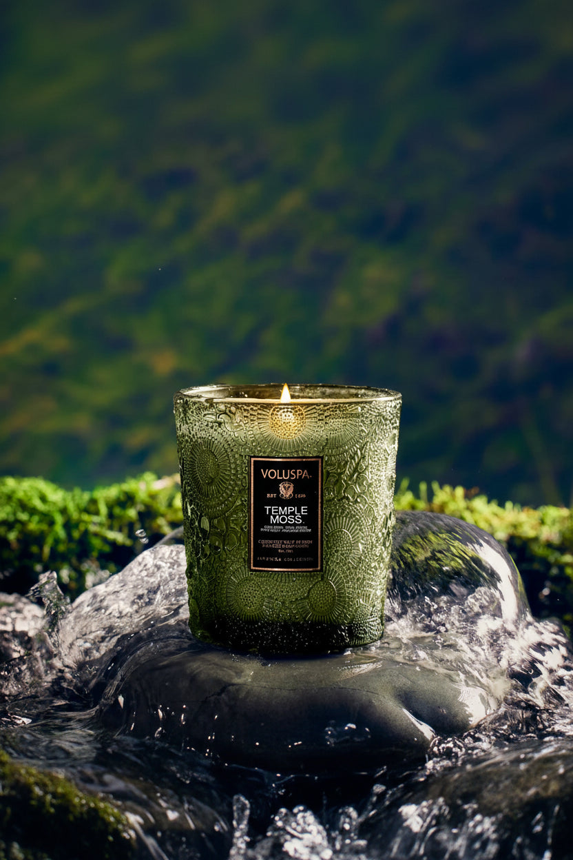 Temple Moss boxed candle - 60 timer - Tilbehør - Helt Dilla AS