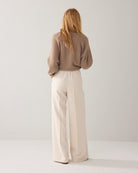 FOAM WIDE-LEG TROUSERS - ivory - Bukser - Helt Dilla AS