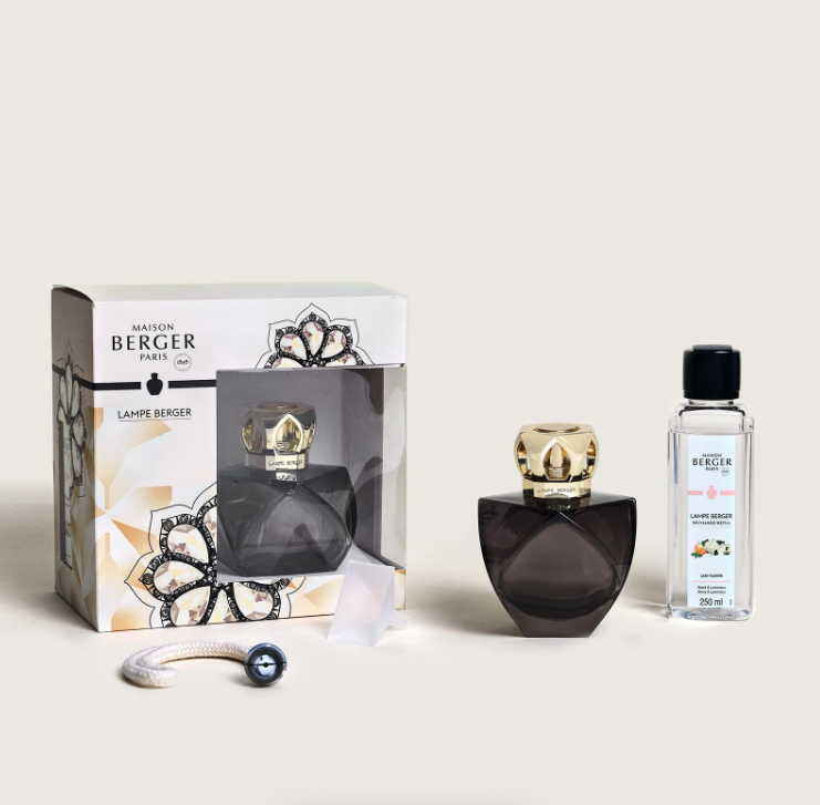 Black Eternity Lampe + 250ml Lady Flower - Maison Berger Gavesett - Helt Dilla AS