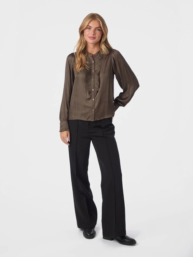 Zola Blouse - Brown - Bluser - Helt Dilla AS