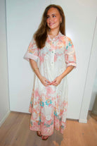 Noéline Mili Midi Dress - Pink Flower - Kjoler - Helt Dilla AS