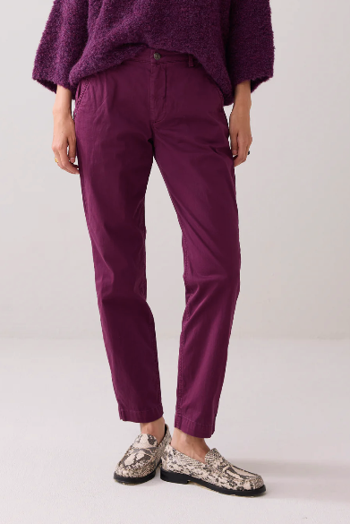 Slim chino peach - Wineberry - Bukser - Helt Dilla AS