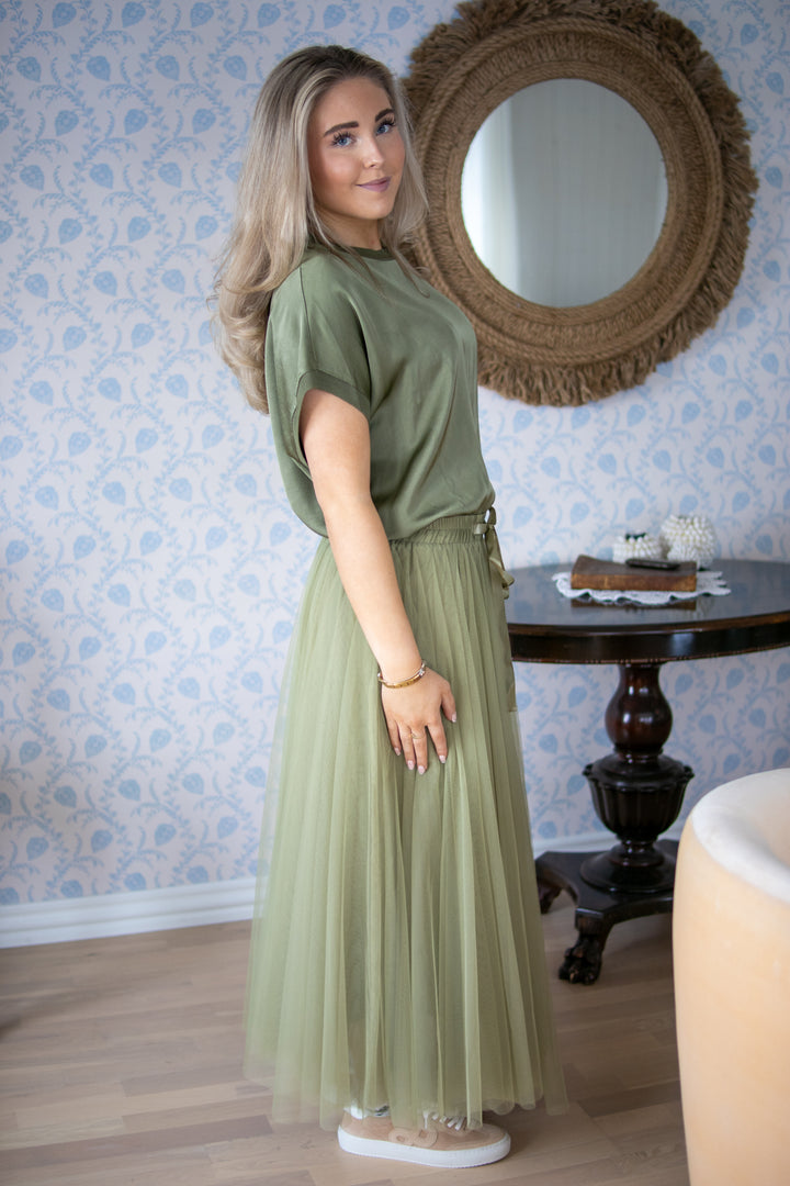 T shirt kortermet - kaki grønn - T-skjorter - Helt Dilla AS