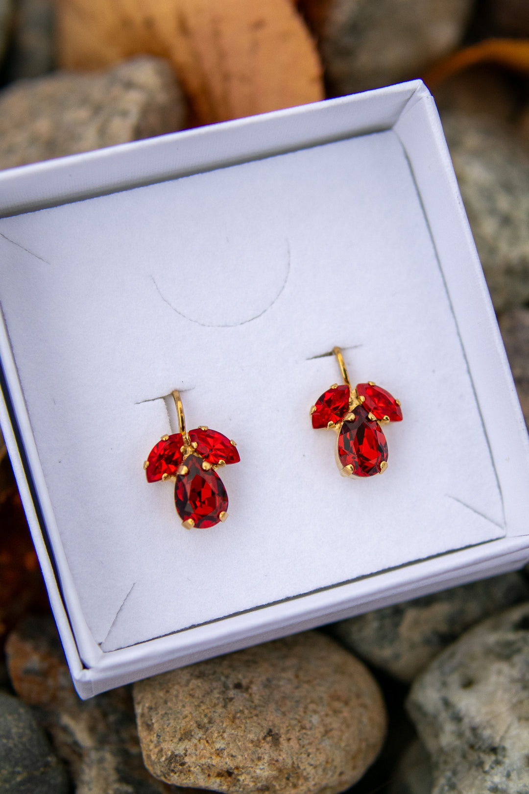 Petite Timo earrings gold - light siam - Tilbehør - Helt Dilla AS