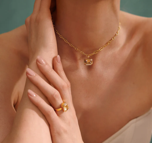 Mini Lydia Necklace - Golden Shadow - Tilbehør - Helt Dilla AS