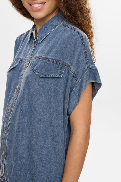 NuElida Eleeveless Shirt - Snow Washed Denim - Skjorter - Helt Dilla AS