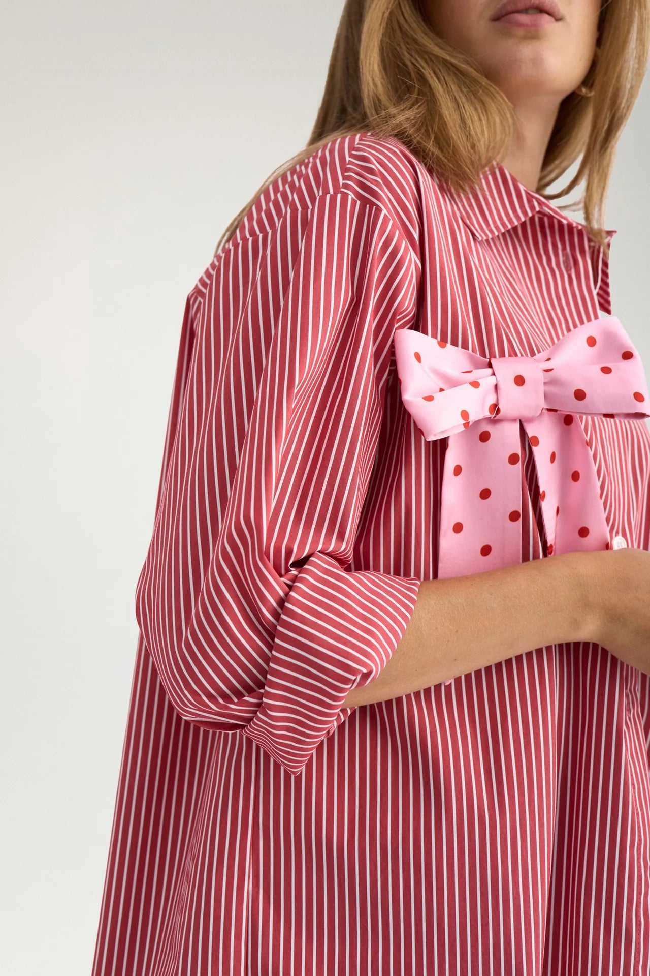 NuPaloma Bow Shirt - Goji Berry - Skjorter - Helt Dilla AS