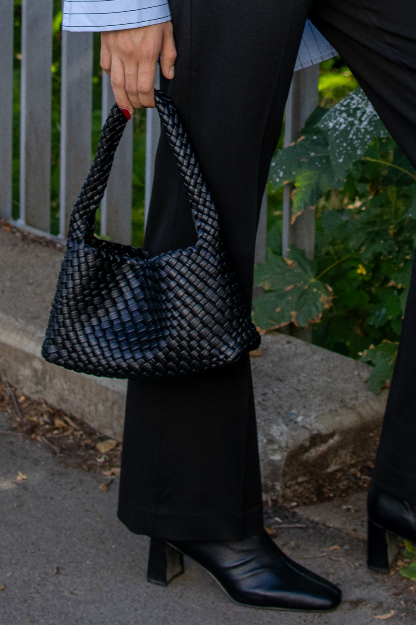 Woven Mini Bag + Pouch - black - Tilbehør - Helt Dilla AS