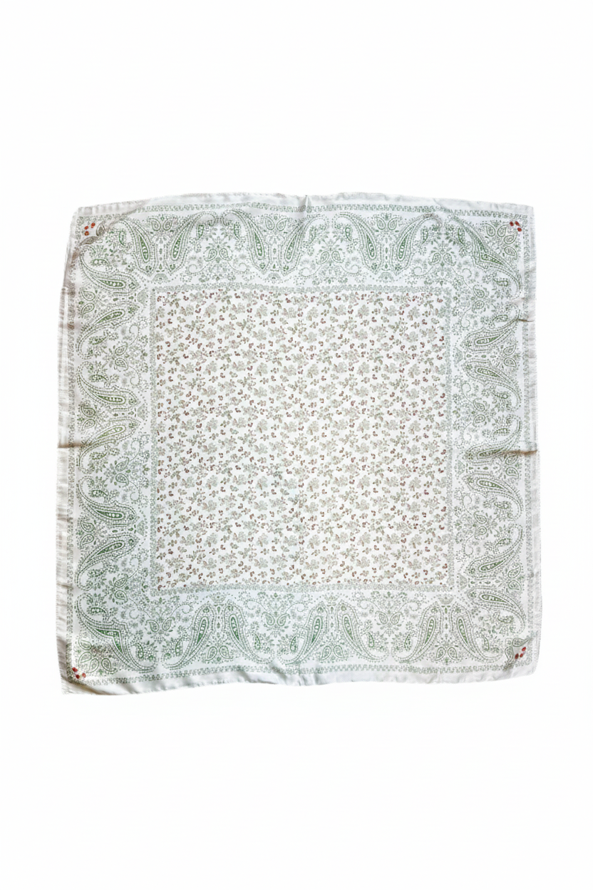Silke og viskoseskjerf - grønn paisley - Tilbehør - Helt Dilla AS