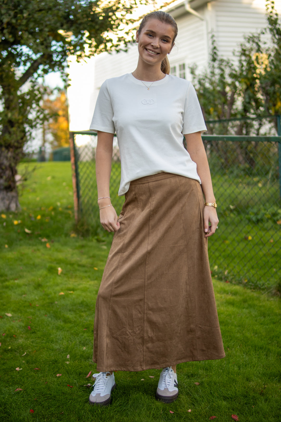 Muse Tee - Hvit - Singlet, Topper & T-skjorter - Helt Dilla AS